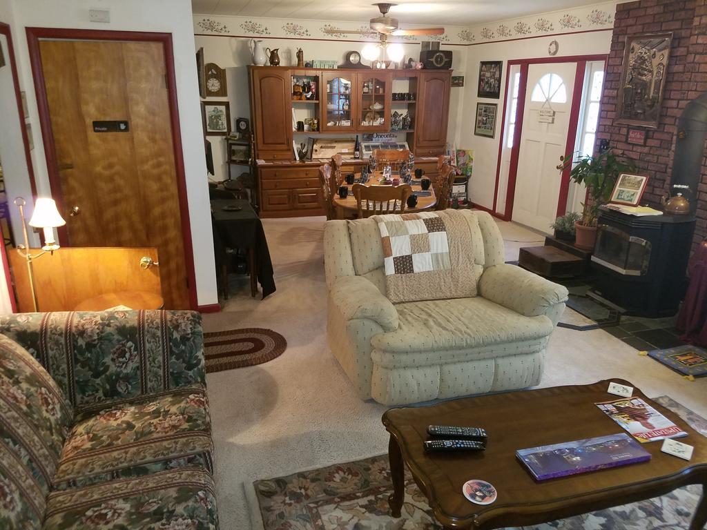 Kountry Living Bed And Breakfast Oneonta Ngoại thất bức ảnh